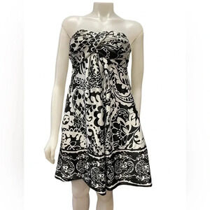 XSCAPE  Strapless Black and White Dress Size 10